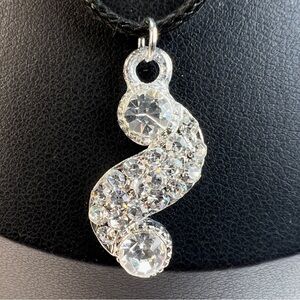 Beautiful silvertone bling pendant + free 16” cord necklace